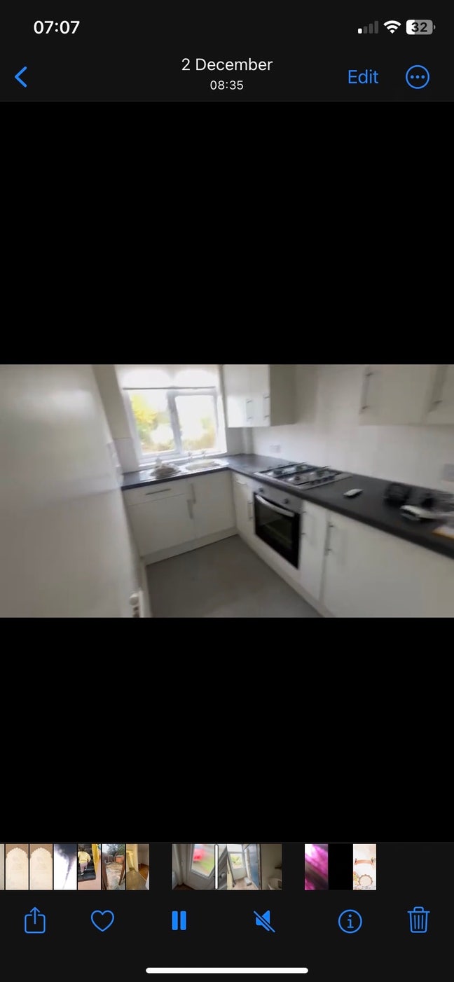 3 double room house available  Main Photo