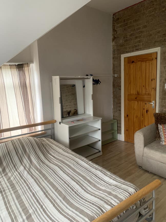 Double room in London Road Brighton Main Photo