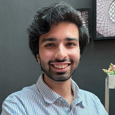 Moving to London from NYC for an internship! Main Photo