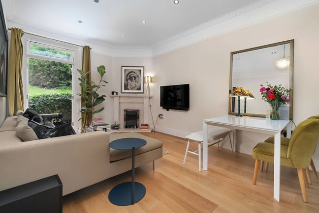 Stunning 2bed garden flat in West Hampstead Main Photo