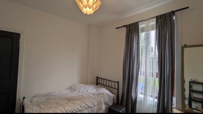 Freshly renovated room in Glasgow  Main Photo