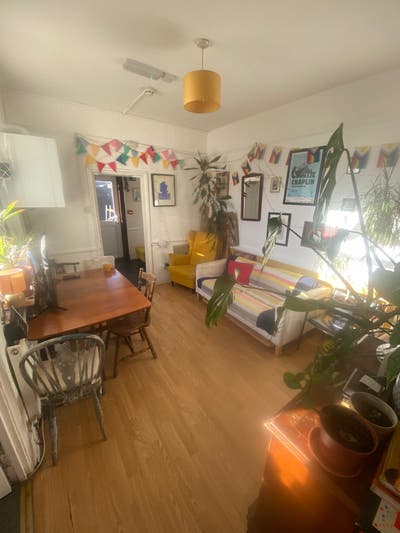 Double room in Victorian house in Hackney Main Photo