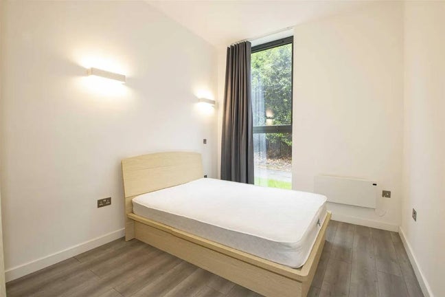 Double room available  Main Photo