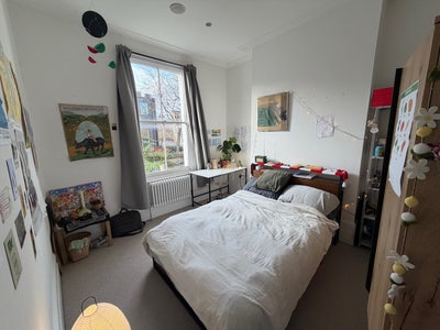 Spacious Bright Room in Hackney  :) Main Photo