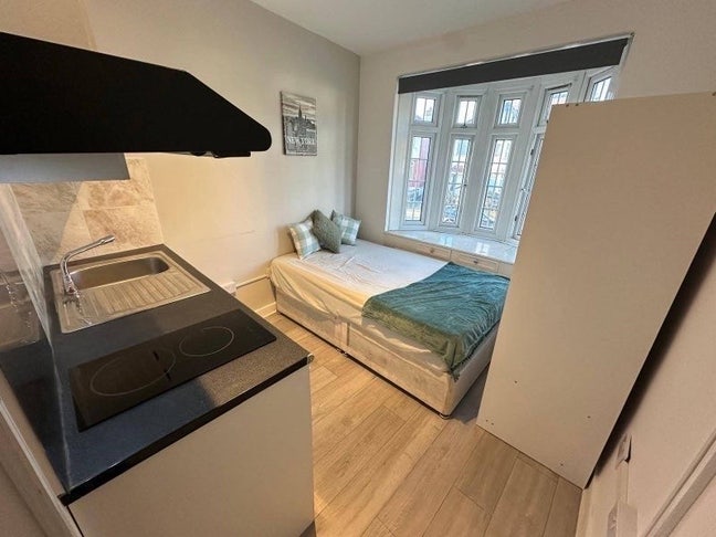 🏡 Small Studio to Let in Dollis Hill Main Photo