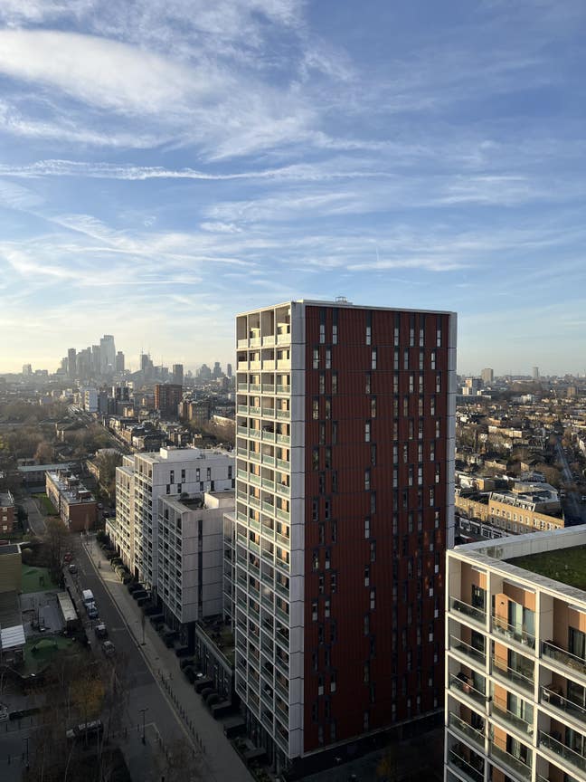 Double Room in Dalston Square  Main Photo