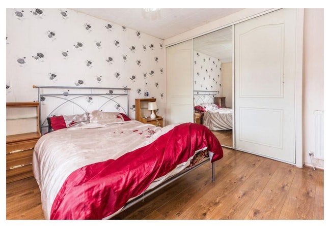 Two bedroom available  Main Photo