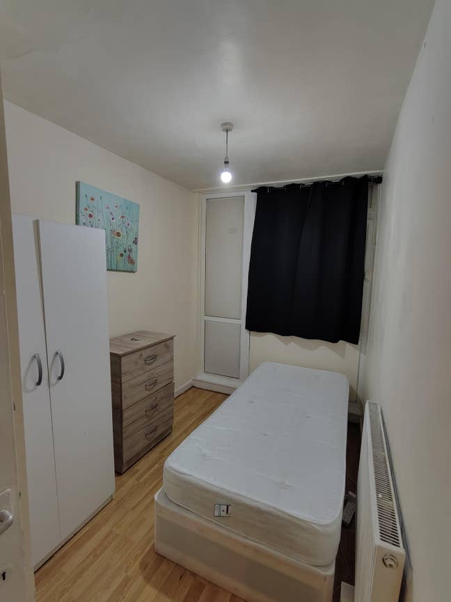 Fantastic room for professional near to station🔥 Main Photo