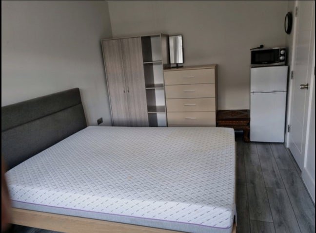 Room for rent. Main Photo