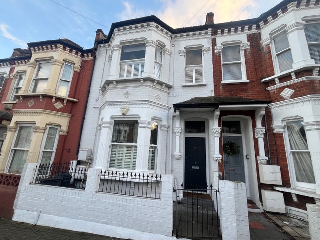 Short term sublet for the entire apartment!  Main Photo