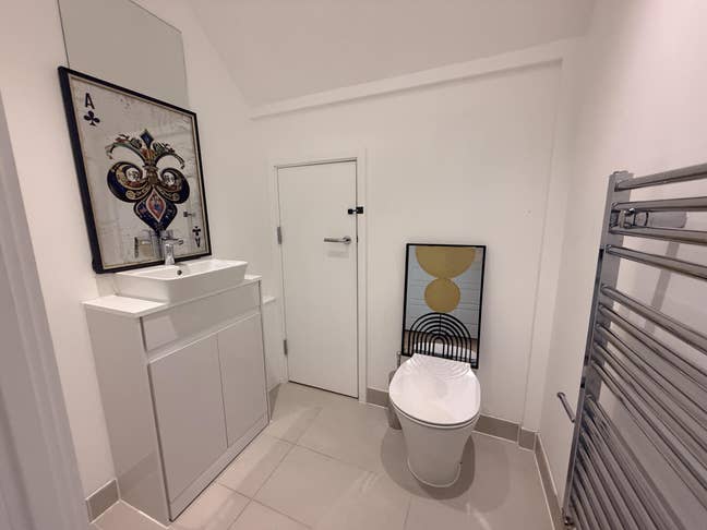 ✨ 3 Stunning Rooms in Modern Duplex on Riverside Main Photo