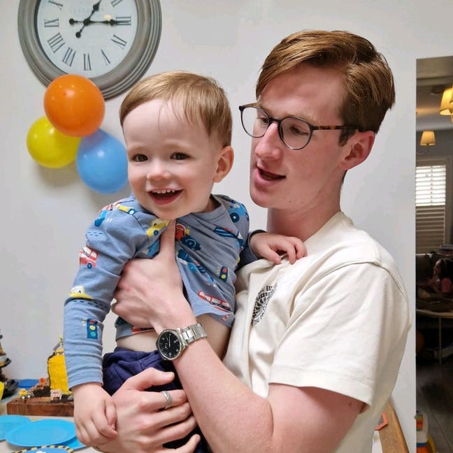 Looking for a room! Main Photo