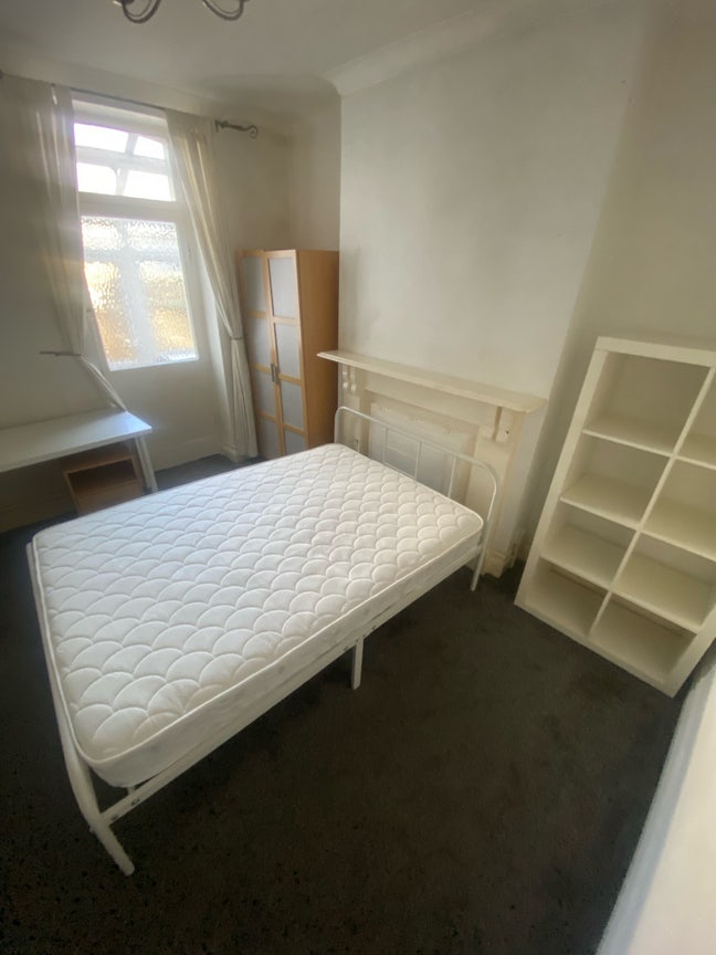 Room available- Shared house Main Photo