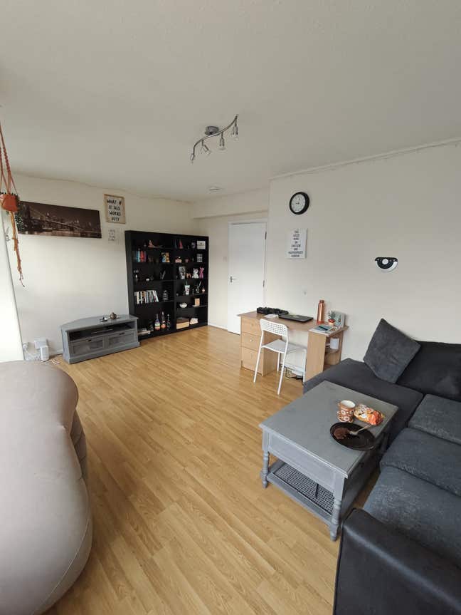 HUGE Furnished Room Available in Bermondsey SE16 Main Photo