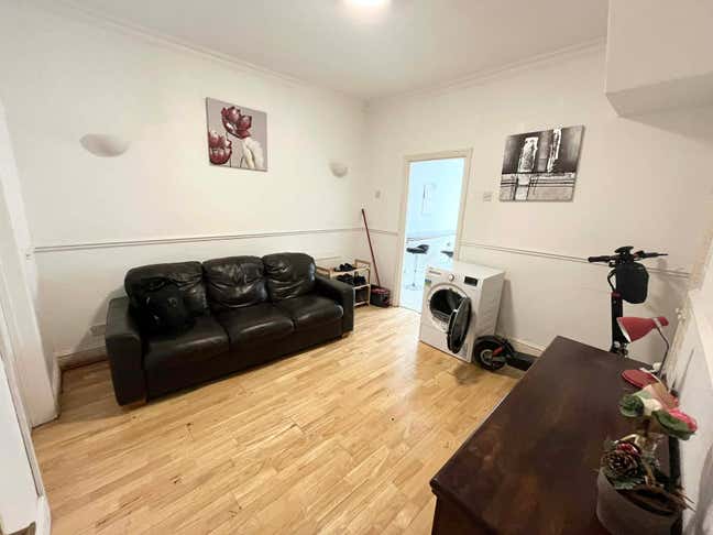 Room to rent Haworth st HU67RG Main Photo