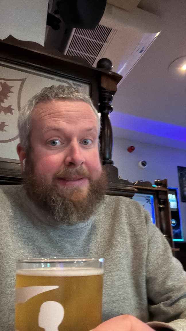 Shared or whole flat  Main Photo