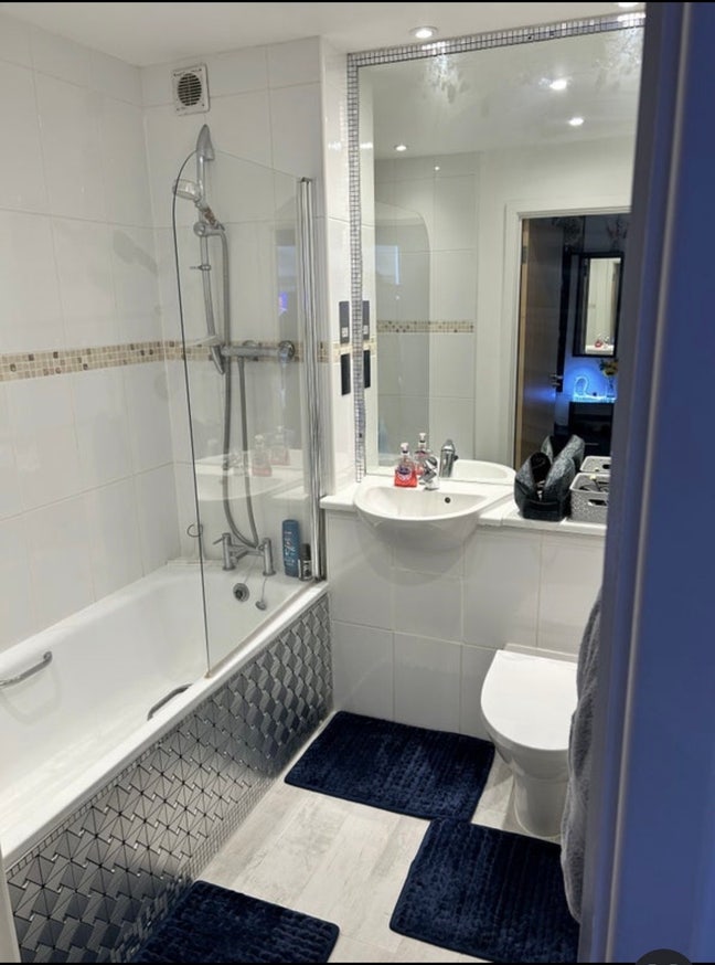 A unique spacious micro apartment Main Photo