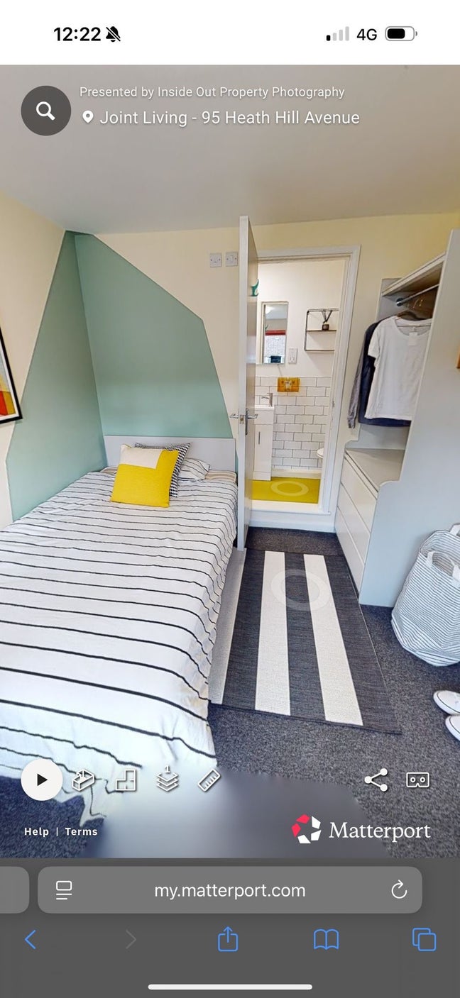 Lovely furnished en suite double room Main Photo