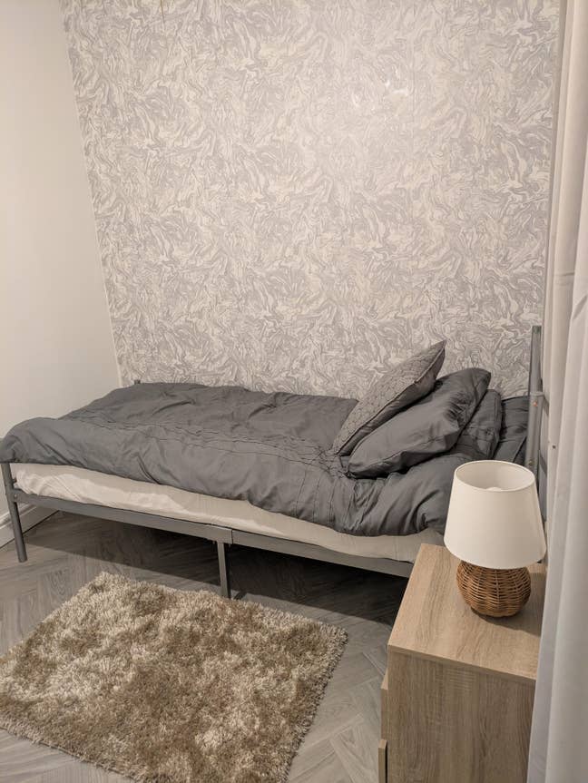 Single bedroom  Main Photo