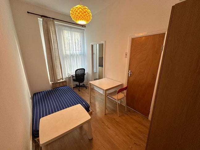 N16 - Farleigh Rd, Stoke Newington, Studio Main Photo