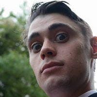 Professional Male seeks a double room Main Photo