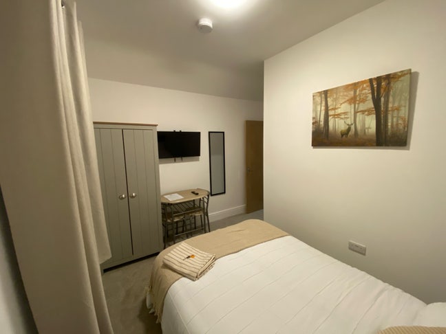 Flexible Accommodation for Medical Staff Main Photo