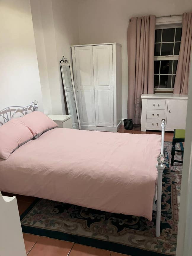 Large Double Rooms in large shared house Main Photo