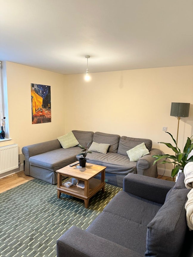 Spacious Room with Private Bathroom Main Photo