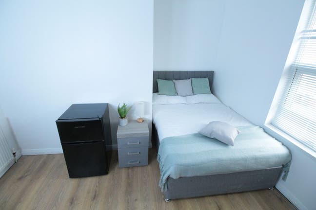 Affordable Student Room 50% off on 1St Month Rent Main Photo