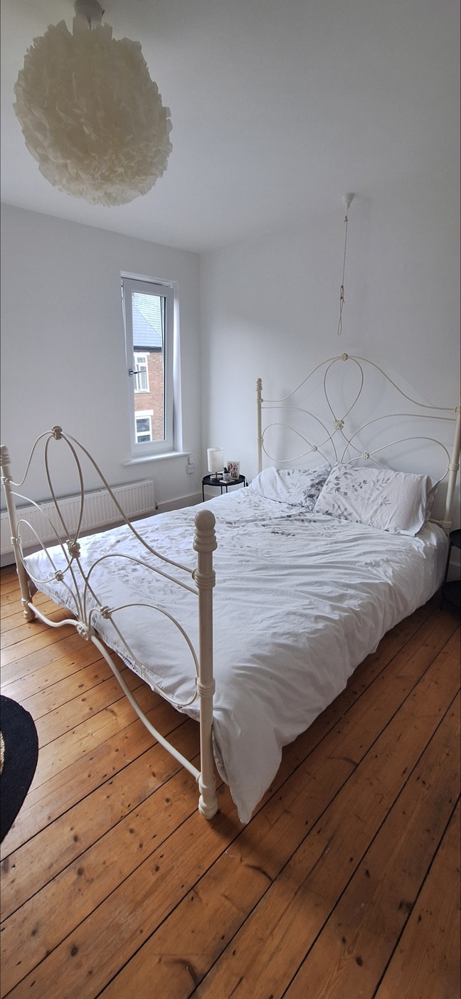 2 Double Rooms - (EKFB location) Main Photo