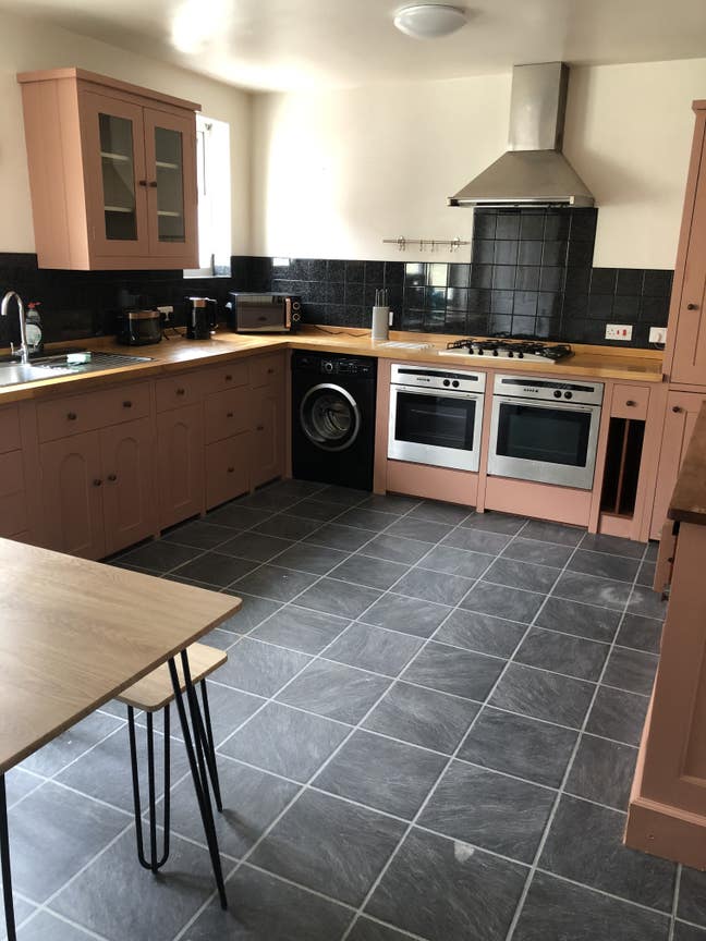 En-suite Double Room in Smithdown Main Photo