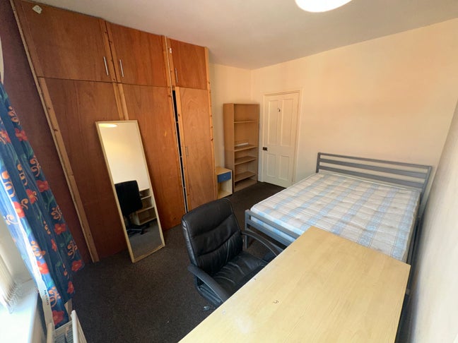 Double Room Near Uol/Dmu/Lri Main Photo