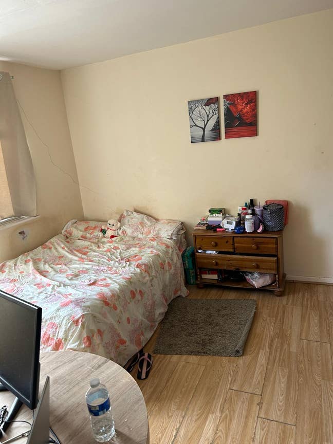 Two Rooms Available Main Photo