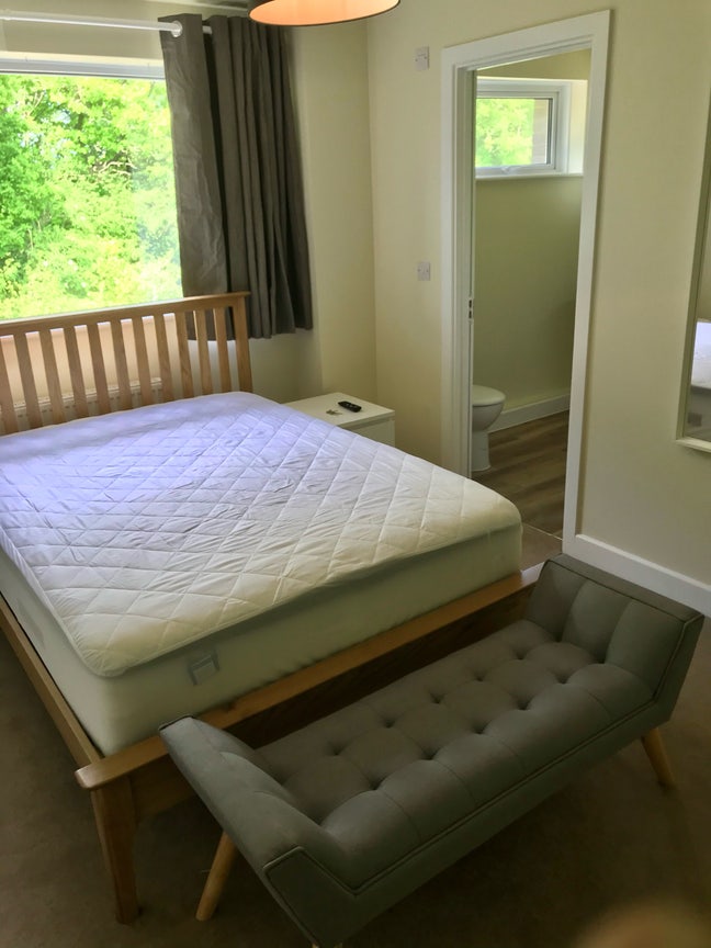   luxury  ensuite accommodation   Main Photo