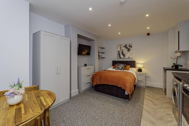 ⭐Brand new Beautifully Refurbished Studios ⭐ Main Photo