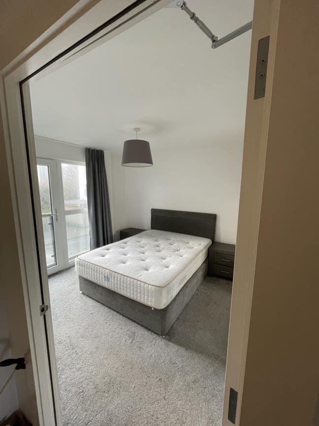 Room to rent very close to city centre! Main Photo