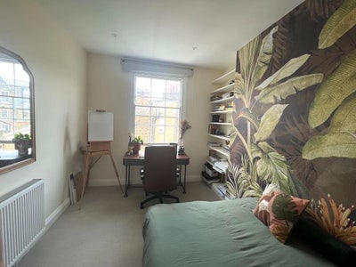 Beautiful room in Pimlico big flat with terrace 🦋 Main Photo