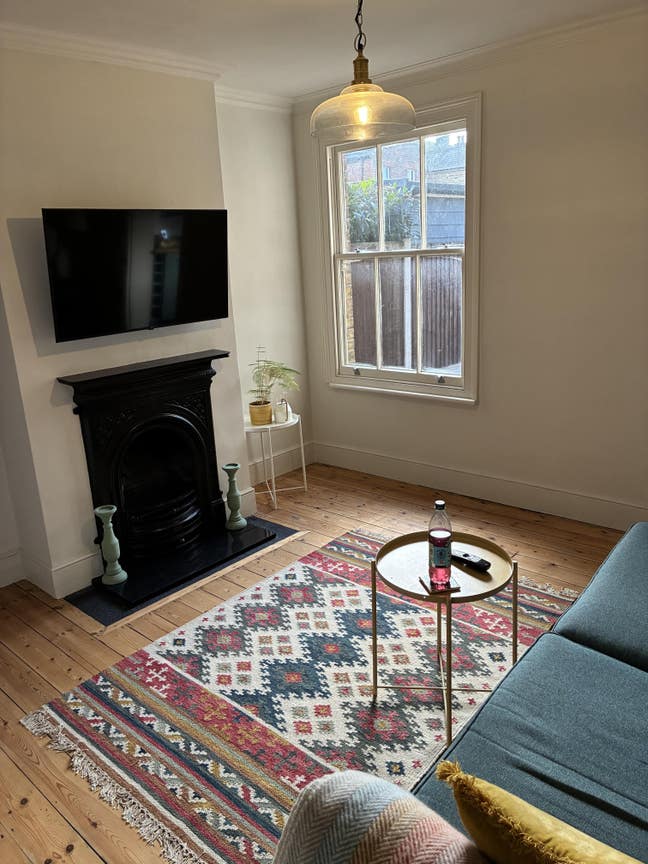 2 bed house in Moulsham - live out landlord Main Photo