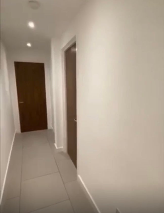 Large Battersea Room Available Immediately  Main Photo