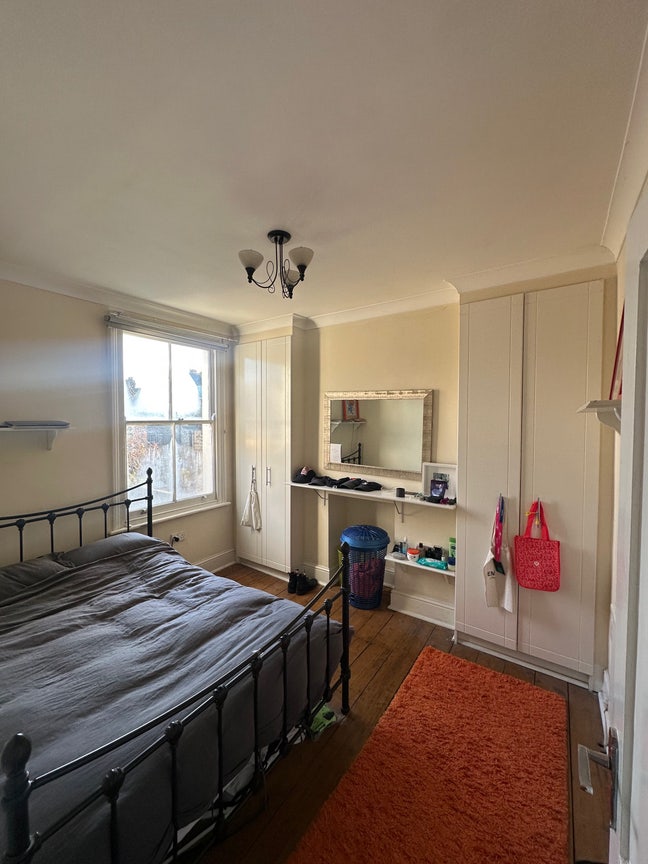 Sublet (3 weeks) East London Main Photo