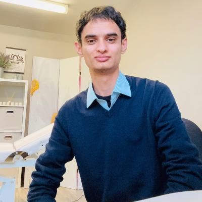 Sharing space on walking distance to Coventry rail Main Photo