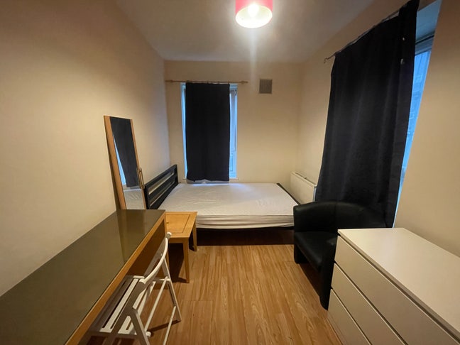 Lovely Double Room Near Brick ln/Shoreditch Main Photo