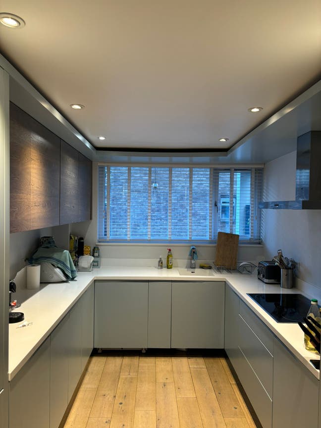 Double room in 4-bed flat near Old Street Main Photo