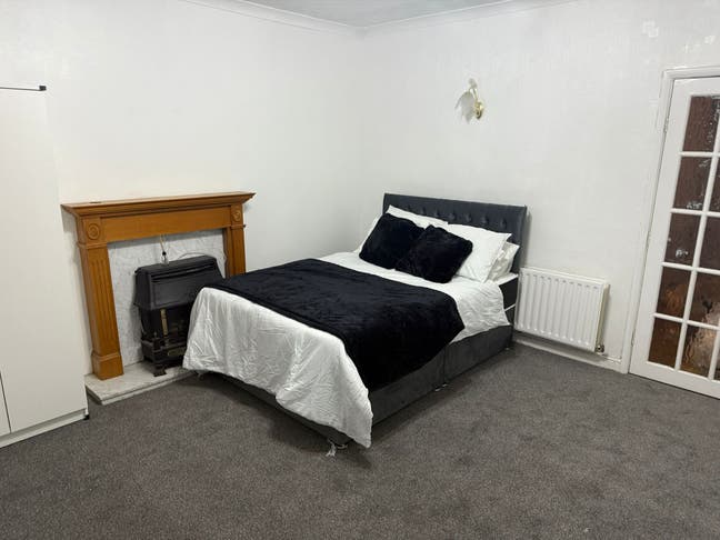 🏠Affordable 4-Bedroom Home with En-Suite & Studio Main Photo
