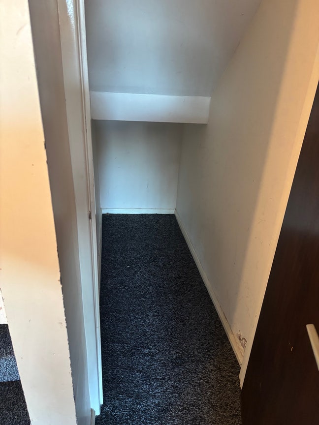 One bed house near town Main Photo