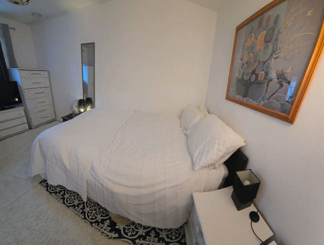 Big Double Room in a Beautiful Home  Main Photo