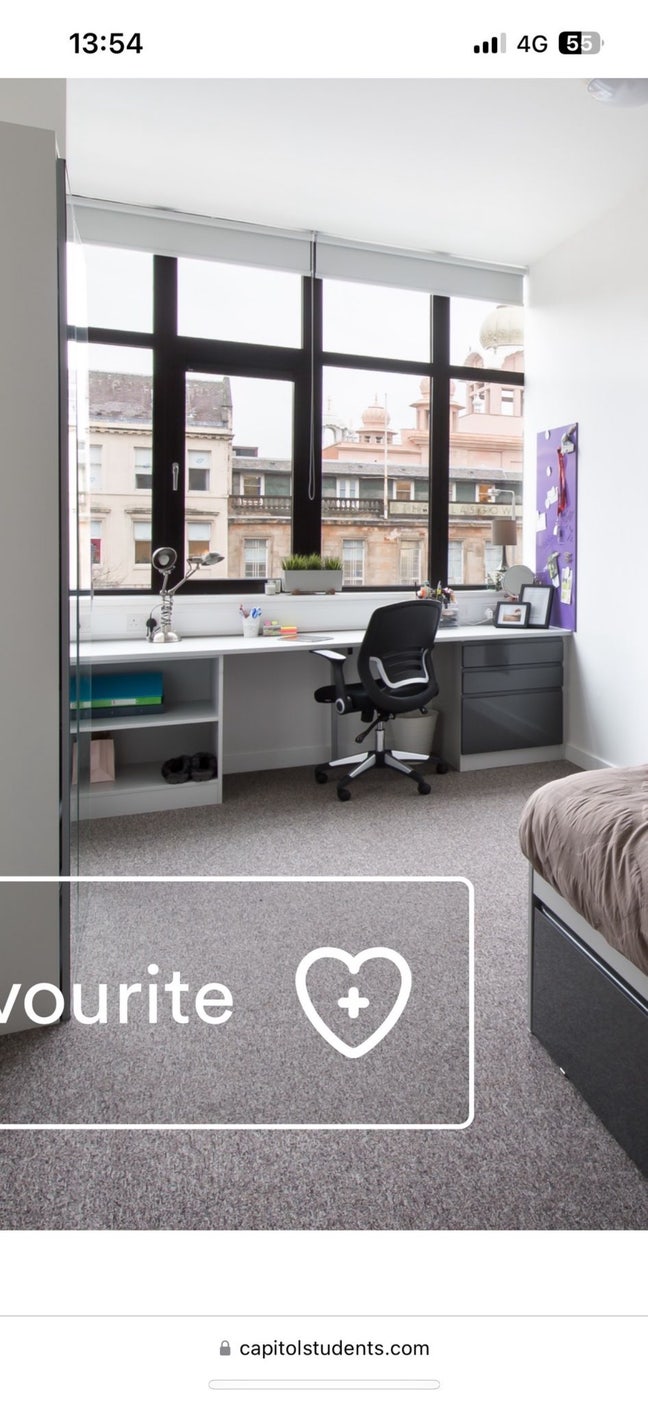 URGENT! New flatmate needed!!west end/city centre  Main Photo