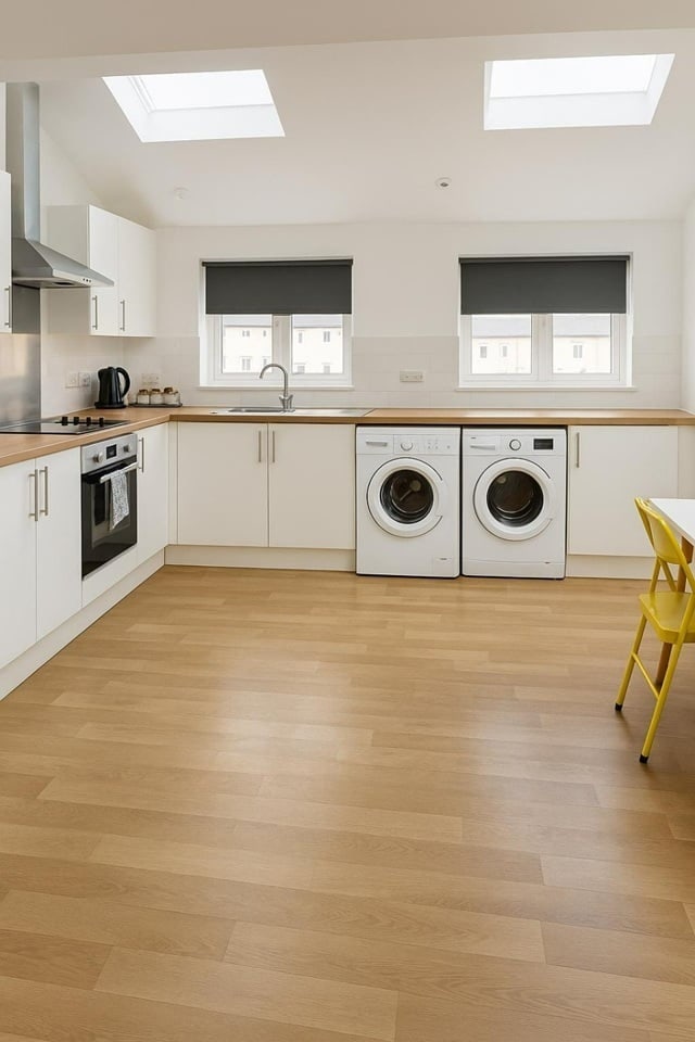 High-Spec Professional Living in Falmouth Main Photo