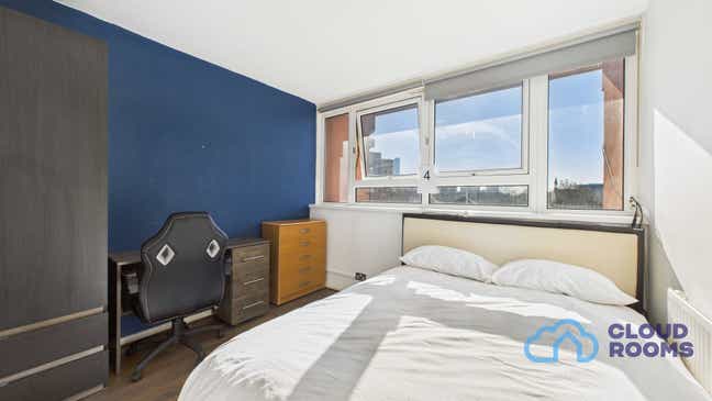 Two Rooms in a Shared Flat – E14 🏠 Poplar Main Photo