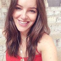 Professional Female seeks a double room Main Photo